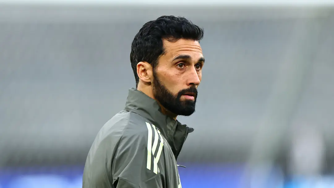 নিজের ভবিষ্যৎ নিয়ে চিন্তিত নন আরবেলোয়া